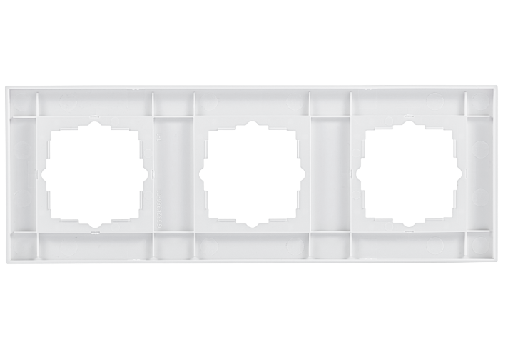GG32K386 3-Gang Blank Plate