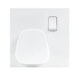 GG32E204C 1-Gang Outlet with 1-Pole Switch
